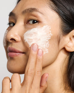 Clean Pebbles Mask RADIATING RICE PEBBLE MASK – Li Organics